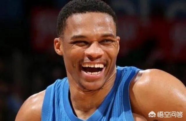 第三节没打完，威少就拿下16个篮板，成就赛季三双，你怎么看？