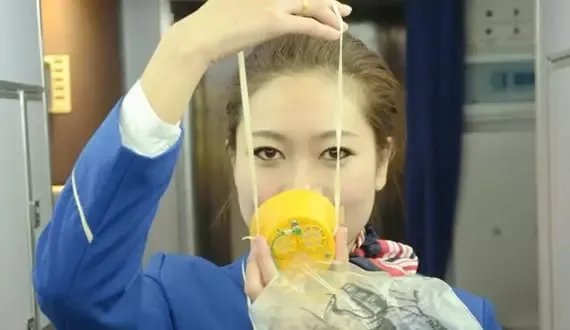 飞机上的这些秘密, 空姐一定不会告诉你!(全文)