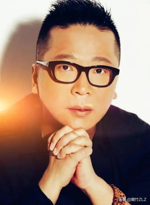 大家还记得唱《小芳》的李春波吗?为什么看不到了?