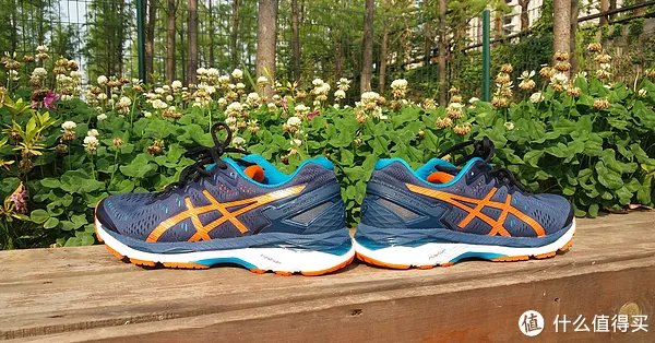 ASICS 亚瑟士 GEL-KAYANO 23 跑步鞋体验评测