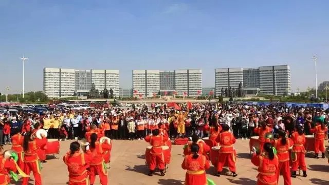 鄂尔多斯国际那达慕大会的草原那达慕的起源