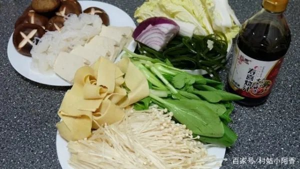 寿喜锅里面可以放什么菜