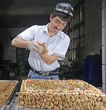 阿迪力·买买提吐热的介绍