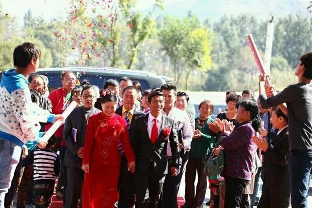 电视剧《男人四十要出嫁》中女一号是谁？