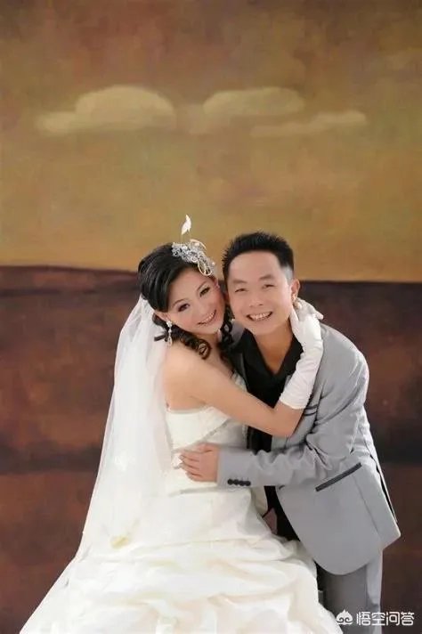 之前张曼玉与梁朝伟演唱过《花样年华》，此次春晚假如她与李玉刚演唱，你怎么看？