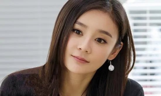 为什么越变越好看的袁姗姗，反而没有之前火了？