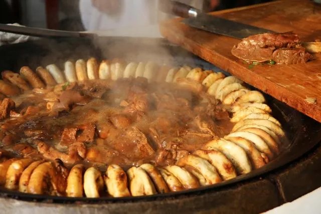 为什么北京人这么喜欢吃卤煮？