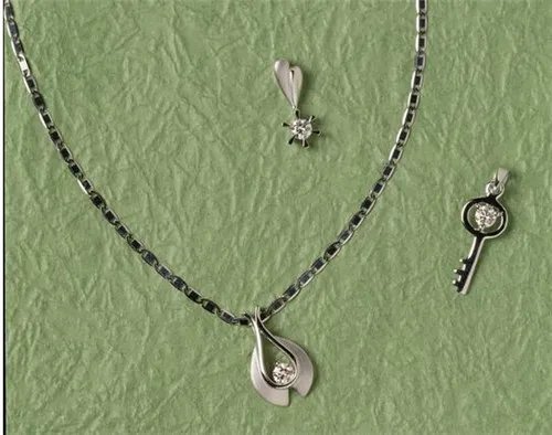 买铂金项链哪个牌子好  铂金项链配什么吊坠好看