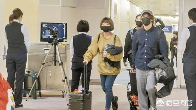 中国新增确诊病例降至个位数，何时才能宣布“疫情结束”？