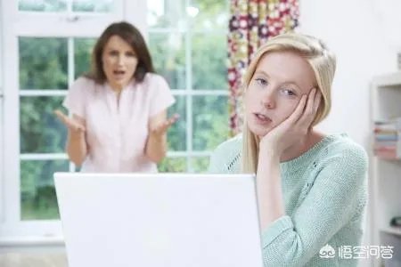 眼睛经常看电脑看得干涩,有什么好的调养方式?应该怎么护眼呢?