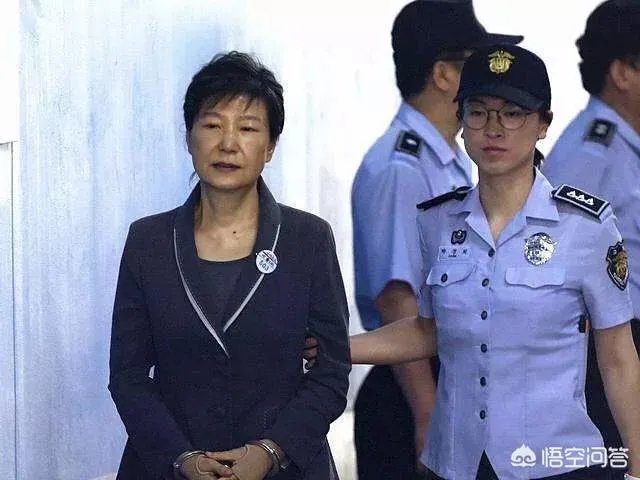 李明博正式被韩国法院批捕，这会影响朴槿惠的一审结果吗？