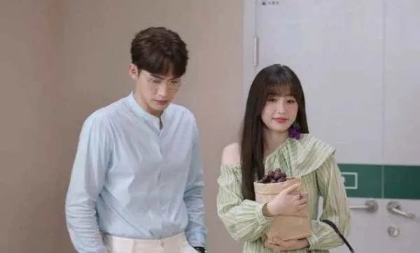 虞书欣、张彬彬发文告别《两个人的小森林》!这部剧的口碑如何?