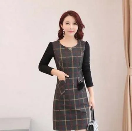 秋冬女生连衣裙该怎么穿好看？