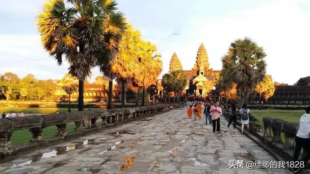 你认为长得丑与长得帅气的有什么区别？