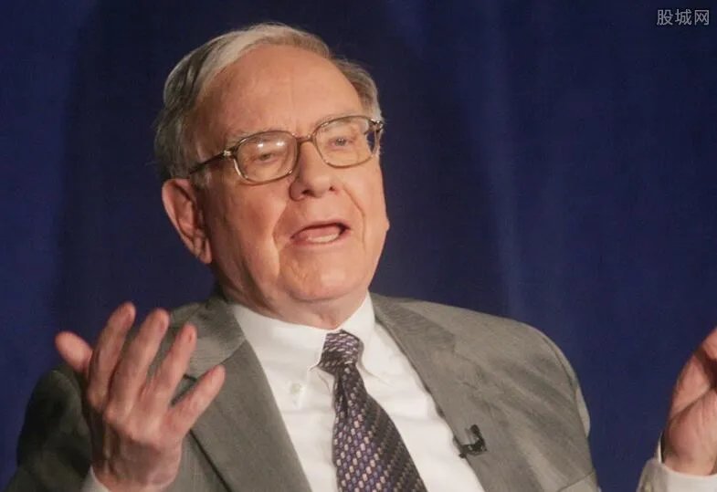 巴菲特损失28亿 股神为何出现巨额亏损？