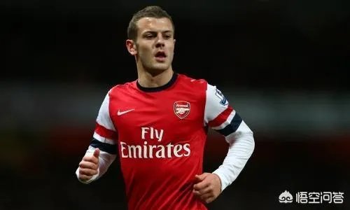 阿森纳下赛季新球衣被曝光，复古造型由阿迪达斯赞助，球迷嫌它丑，你觉得怎么样？