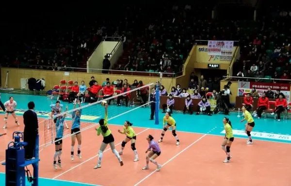 颁奖仪式中女排热泪盈眶，奏响国歌那一瞬间，你有什么想说的？