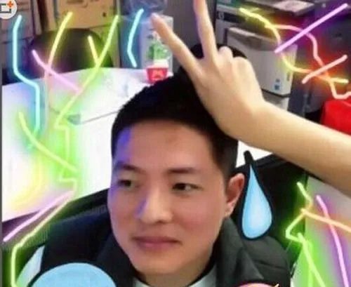 吴昕前男友有几个 吴昕johnny liu分手原因