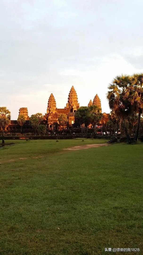 你认为长得丑与长得帅气的有什么区别？