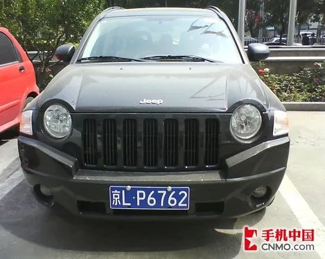 经典演绎 索尼爱立信首款下翻W350评测