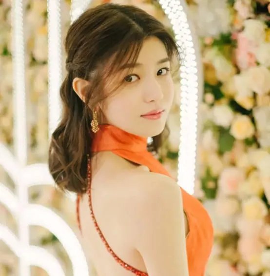 陈妍希的个人资料(简介,身高,年龄,三围,图片）