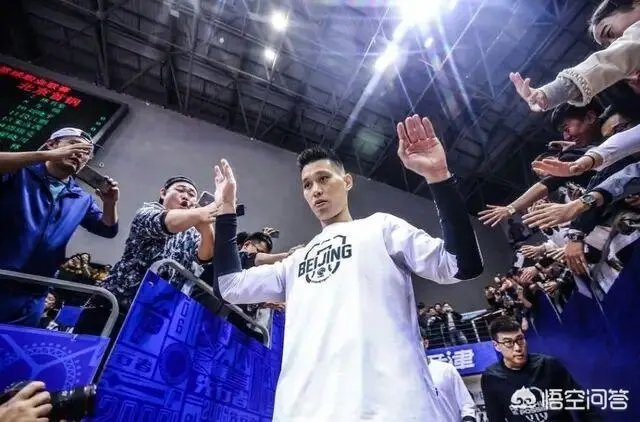 林书豪CBA首秀，砍下25分6篮板9助攻，这样的表现你满意吗？你看好林书豪吗？