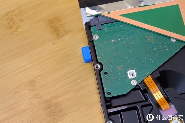 西数Elements，西数Mybooks，希捷Expansion三款移动硬盘拆解方法。