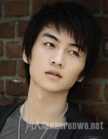 国字脸男士适合留什么发型?