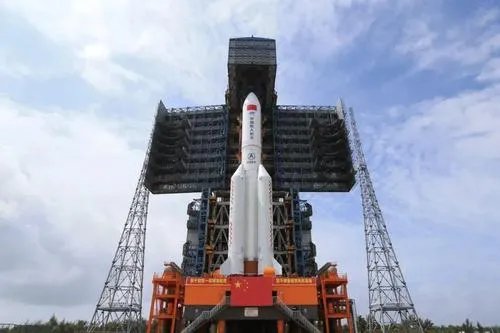 学生分析火箭失利收到科学家回信，我们应该培养学生的科研能力吗？