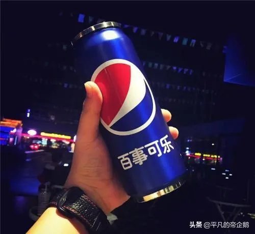 北京百事食品公司出现确诊病例，已经停产停业，近期可乐还能喝吗？