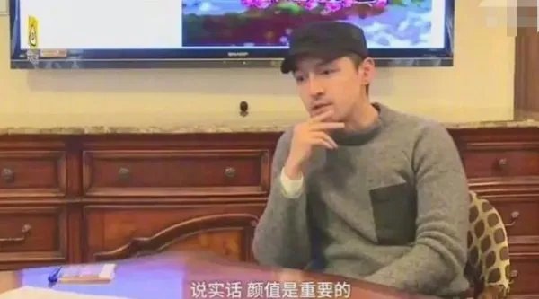 王茜华：演农村剧走红，为拍戏整容200次，今50岁现状如何？