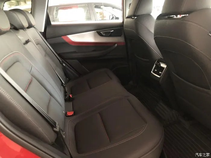 全新一代瑞虎7的鉴赏，一款值得拥有的SUV！