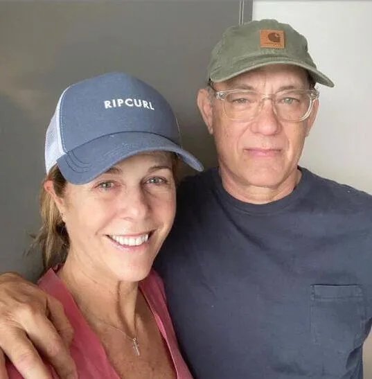 汤姆汉克斯夫妇返回美国 此前曾确诊新冠肺炎