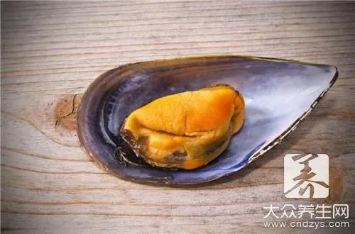 象拔蚌内脏圆球能吃吗