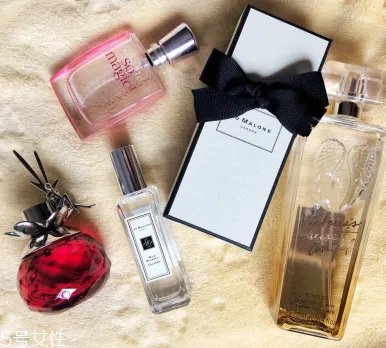 25岁左右用什么香水好 平价又好闻持久的香水