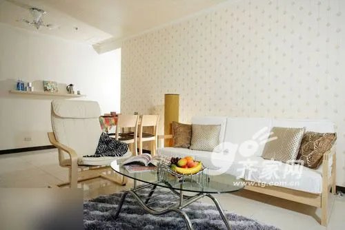 清新淡雅日式风格 80后美女自装99平米恬静三居室