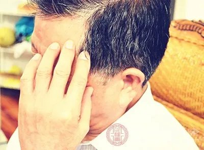 喝酒的危害 经常喝它小心患上癌症