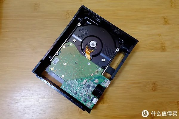 西数Elements，西数Mybooks，希捷Expansion三款移动硬盘拆解方法。