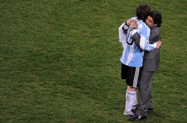 马拉多纳抢救无效去世后，都有哪些名人发文悼念了？