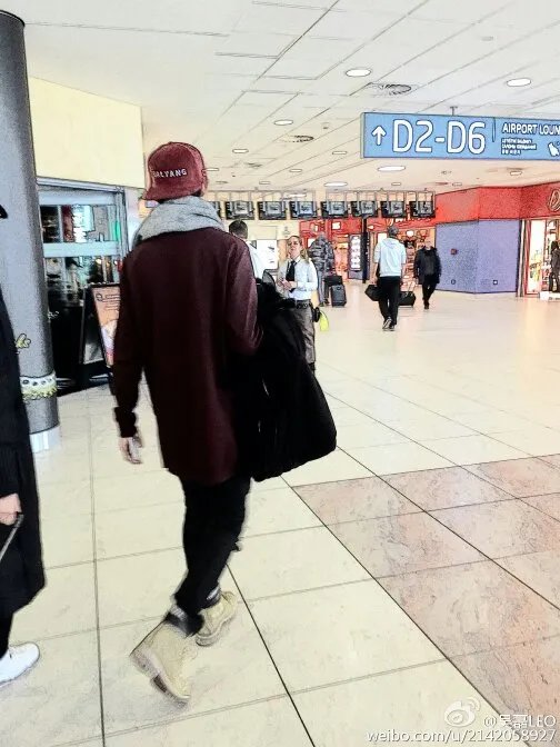 吴磊个人资料微博身高年龄多大生日私房照