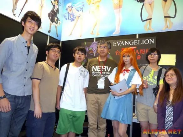 《新世纪福音战士》元老神村谈迈克尔·贝欲拍EVA真人电影版