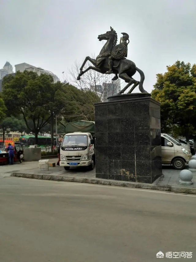 十一点进厂打一字