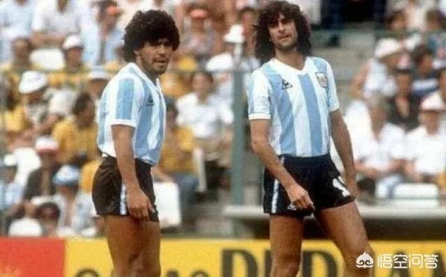 最好看的足球队服十大