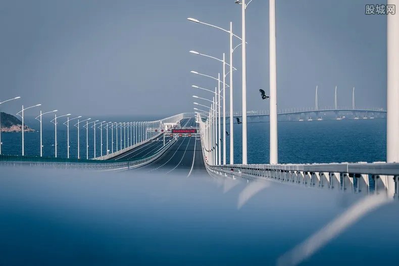 新首钢大桥通车 西部新增进出中心城区快速通道了！