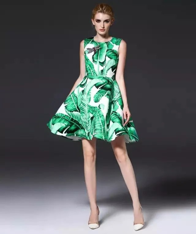 【面料】据说今年秋天流行把植物穿上身，印花届三大“新晋网红”来了！