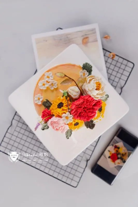 要学蛋糕的话去哪个学校更好