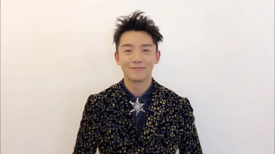 郑恺控股公司被强制执行，执行金额3300万元，究竟为何被强制执行？