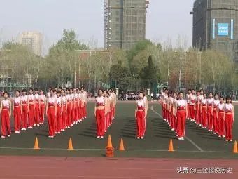 如何看待「国科大学生季某某在国外社交平台发表不当言论」？学生应有的素养有哪些？