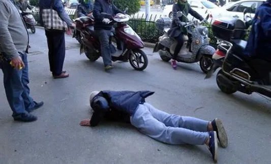 醉驾撞老人踹29脚：画面回顾真相究竟是什么情况？