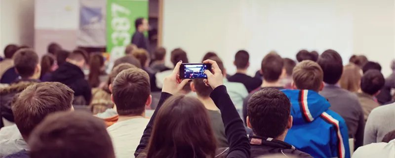 去英国留学要考什么